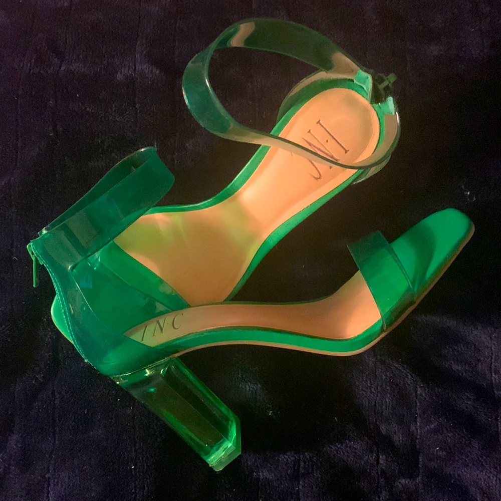 INC Green Translucent Block Heel Sandal Sz7